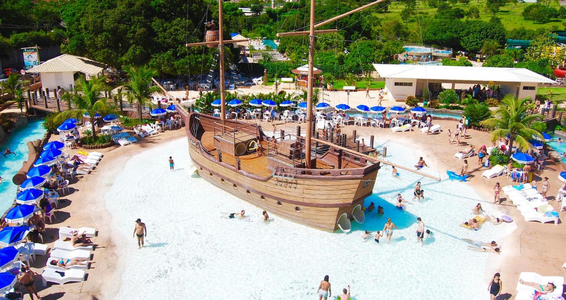 Piazza Diroma - Acqua Park, Splash E Slide Caldas Novas Buitenkant foto